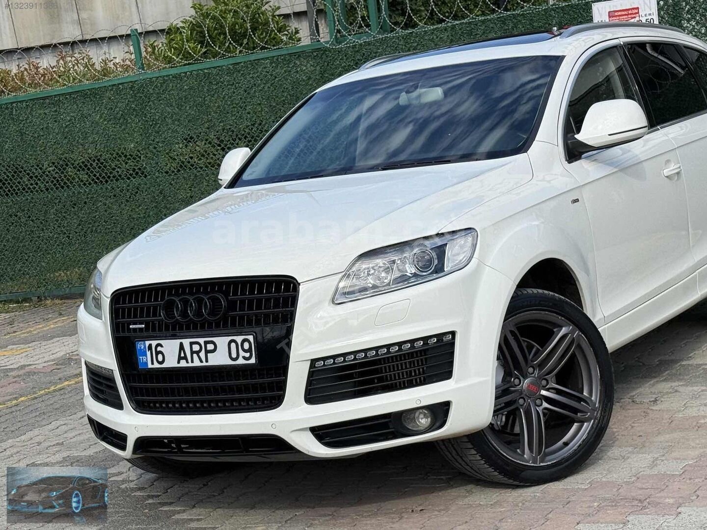 Galeriden Audi Q7 3.0 TDI Quattro 2009 Model İstanbul 239.000 km Beyaz 3