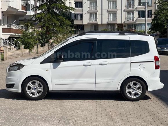 2017 Ford Courier delux