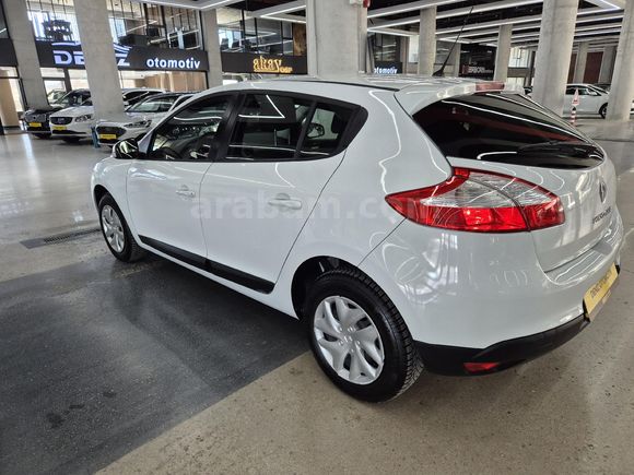 2013 RENAULT MEGANE 1.6 JOY OTOMATİK 92 BİN KM'DE LPG'Lİ