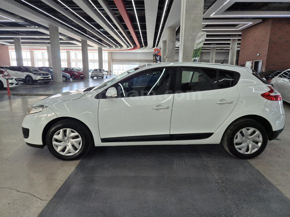 2013 RENAULT MEGANE 1.6 JOY OTOMATİK 92 BİN KM'DE LPG'Lİ