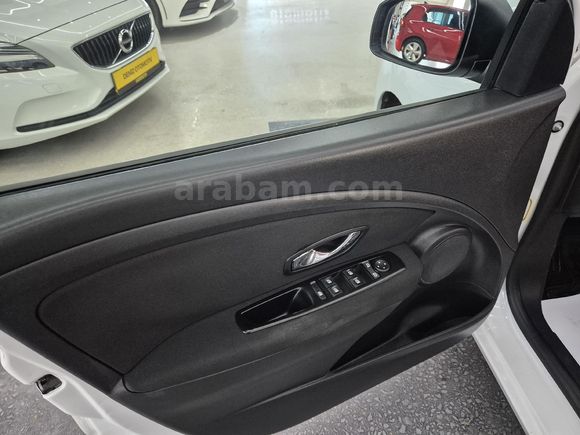 2013 RENAULT MEGANE 1.6 JOY OTOMATİK 92 BİN KM'DE LPG'Lİ