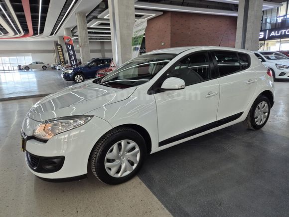 2013 RENAULT MEGANE 1.6 JOY OTOMATİK 92 BİN KM'DE LPG'Lİ