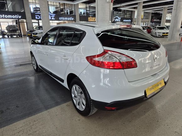 2013 RENAULT MEGANE 1.6 JOY OTOMATİK 92 BİN KM'DE LPG'Lİ