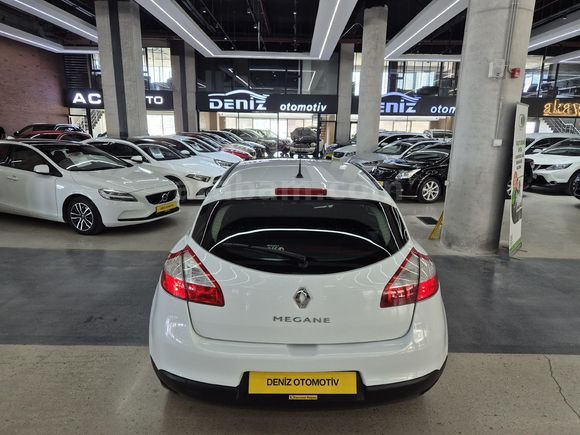 2013 RENAULT MEGANE 1.6 JOY OTOMATİK 92 BİN KM'DE LPG'Lİ