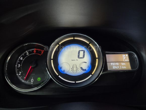 2013 RENAULT MEGANE 1.6 JOY OTOMATİK 92 BİN KM'DE LPG'Lİ