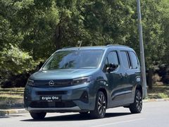 2024 Opel Combo Ultimate Cam Tavan 360K Boyasız