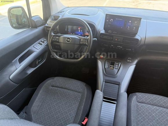 2024 Opel Combo Ultimate Cam Tavan 360K Boyasız
