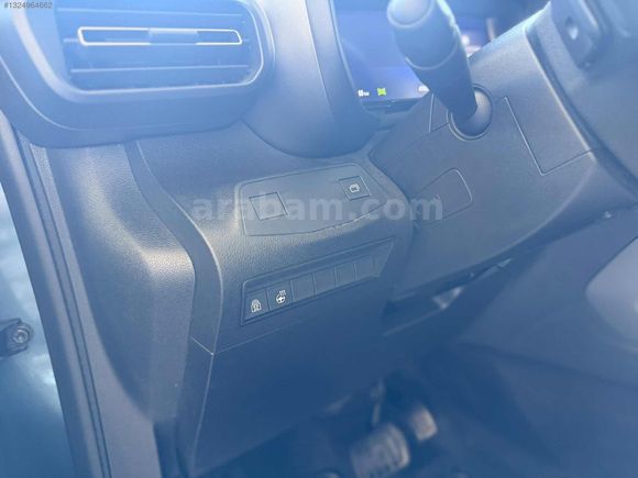 2024 Opel Combo Ultimate Cam Tavan 360K Boyasız