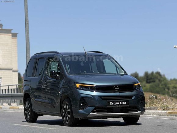 2024 Opel Combo Ultimate Cam Tavan 360K Boyasız