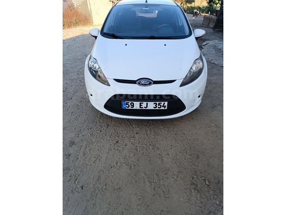 Sahibinden Ford Fiesta 1.4 TDCi Trend 2012 Model