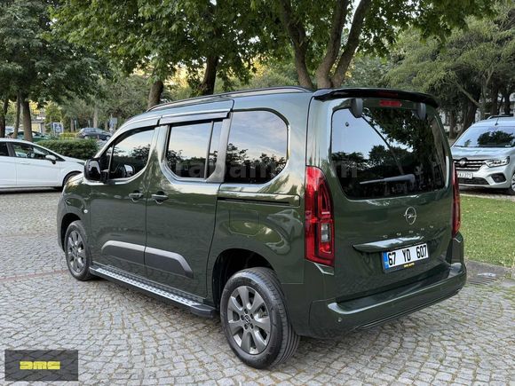 2025 ÇIKIŞLI OPEL COMBO 1.5 D 130 Bg/E-TOGGLE/BOYASIZ/20.ooo KM/