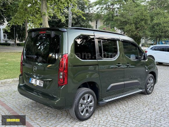 2025 ÇIKIŞLI OPEL COMBO 1.5 D 130 Bg/E-TOGGLE/BOYASIZ/20.ooo KM/