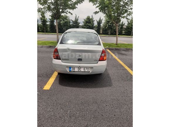 Sahibinden Renault Clio 1.4 RNA 2000 Model
