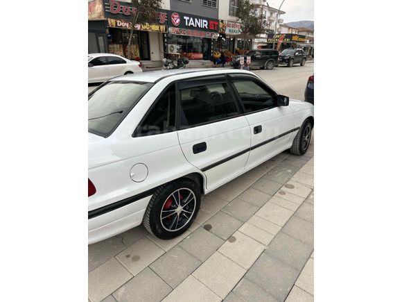 Sahibinden Opel Astra 1.6 GL 1997 Model 