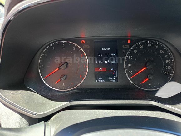 Sahibinden Renault Clio 1.0 TCe Joy 2022 Model
