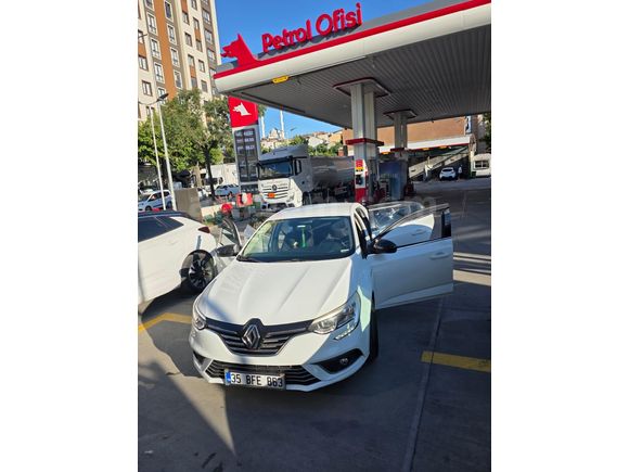 Sahibinden Renault Megane 1.6 Joy 2017 Model
