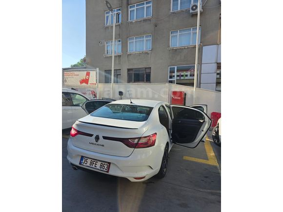Sahibinden Renault Megane 1.6 Joy 2017 Model