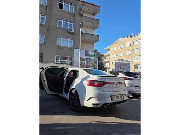 Sahibinden Renault Megane 1.6 Joy 2017 Model