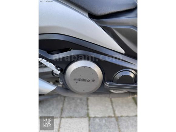 HALF MOTO 2021 KYMCO AK 550