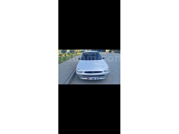Sahibinden Ford Escort 1.6 Classic 2000 Model