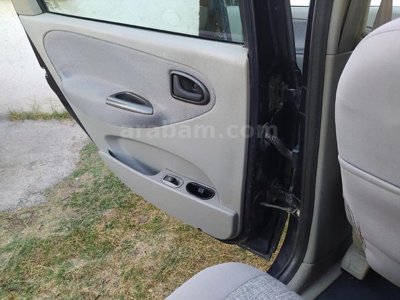 Sahibinden Renault Scenic 1.6 RXT 2001 Model