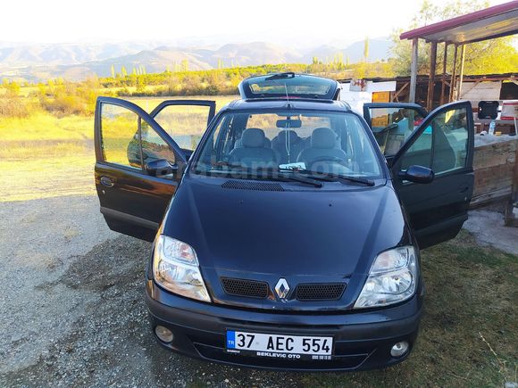 Sahibinden Renault Scenic 1.6 RXT 2001 Model