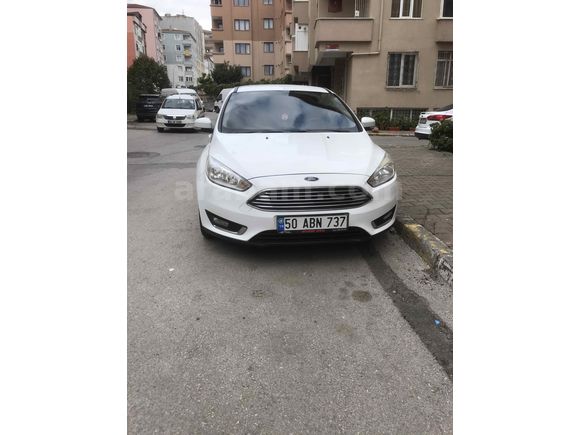 Sahibinden Ford Focus 1.6 TDCi Trend X 2014 Model  153.000 km Beyaz
