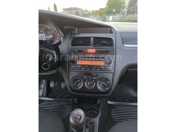 2013 Fiat Linea 1.3 Multijet Pop KM 149.000