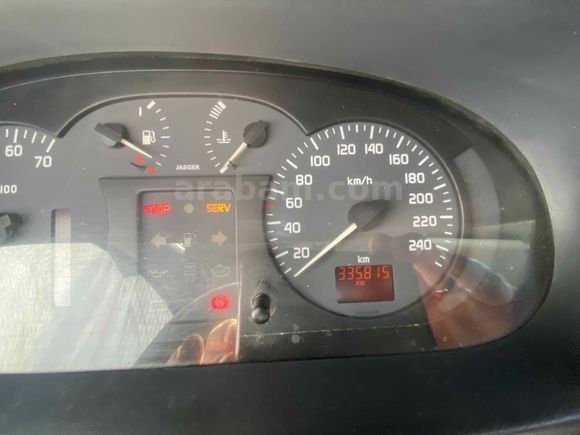Sahibinden Renault Megane 1.6 RXT 2001 Model 