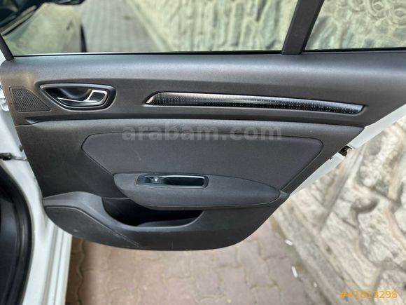TESLA EKRANLI ORJİNAL 191BİN KM'DE FULSERVİS BAKIMLI TOCH PAKET