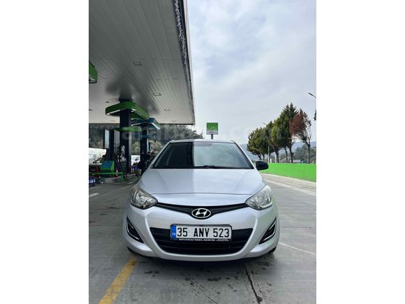 Sahibinden Hyundai i20 1.4 CVVT Jump 2012 Model 