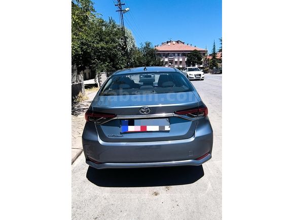 Sahibinden Toyota Corolla 1.5 Dream 2023 Model