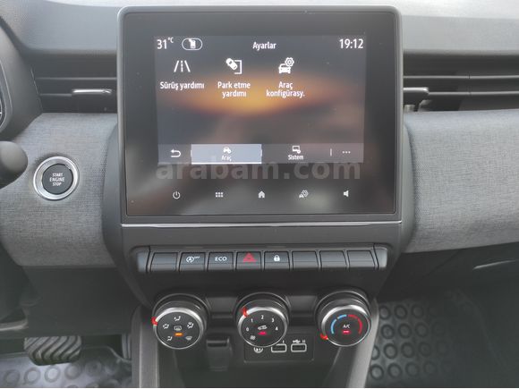 KUMRU OTOMOTİV'DEN 2025 CLİO 1.0 TCE 90HP EVOLUTİON X-TRONİC GSR