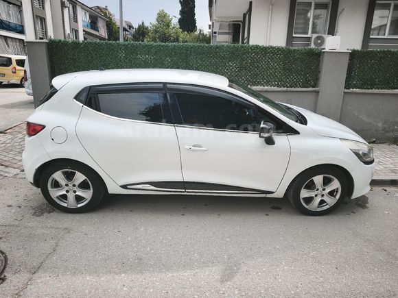 Sahibinden Renault Clio 1.5 dCi Icon 2014 Model
