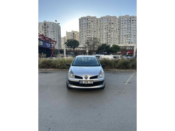 Sahibinden Renault Clio 1.5 dCi Authentique 2009 Model 