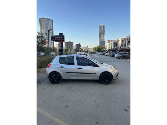 Sahibinden Renault Clio 1.5 dCi Authentique 2009 Model 