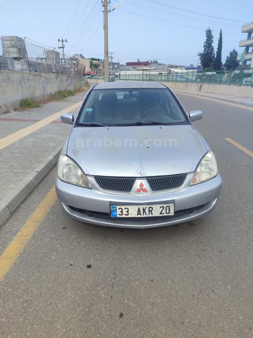 Sahibinden Mitsubishi Lancer 1.6 Comfort 2006 Model Mersin 177.000 km Gri (Gümüş) 3