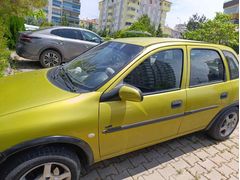 Sahibinden Opel Corsa 1.4 100.Yıl 1999 Model  128.000 km Yeşil