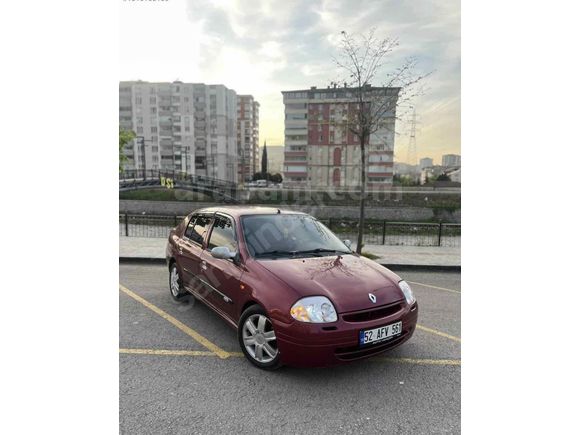 Sahibinden Renault Clio 1.4 RNA 2000 Model