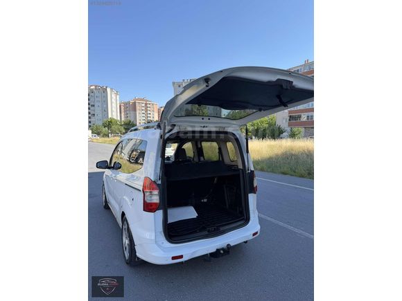 FORD TOURNEO COURİER
