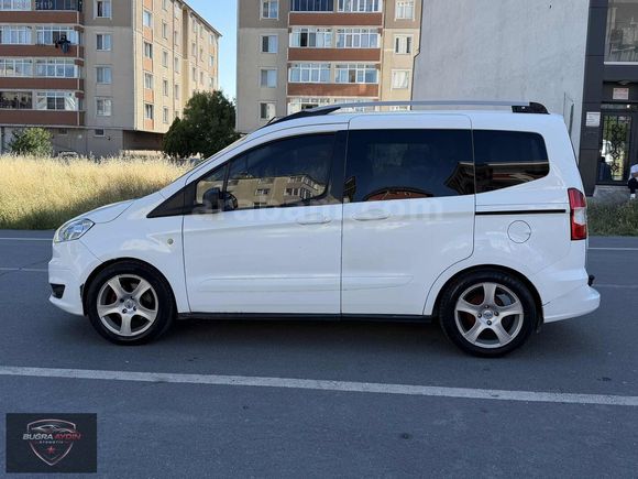 FORD TOURNEO COURİER
