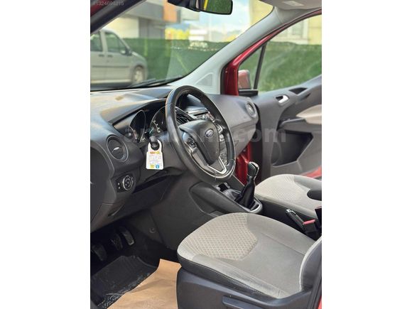 HATASIZ BOYASIZ OTOMOBİL RUHSATLI COURİER