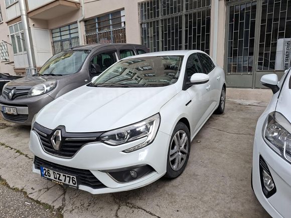 Sahibinden Renault Megane 1.6 Joy 2017 Model