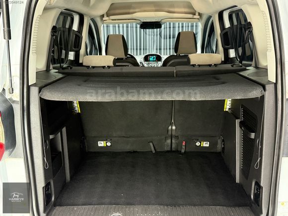 HARBİYE MOTORS GÜVENCESİYLE//2017 MODEL TEK PARÇA LOKAL BOYALI.