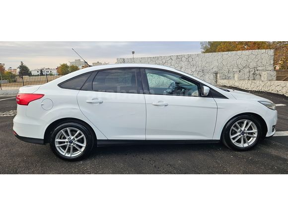 Öğretmenden Düşük Km Focus 