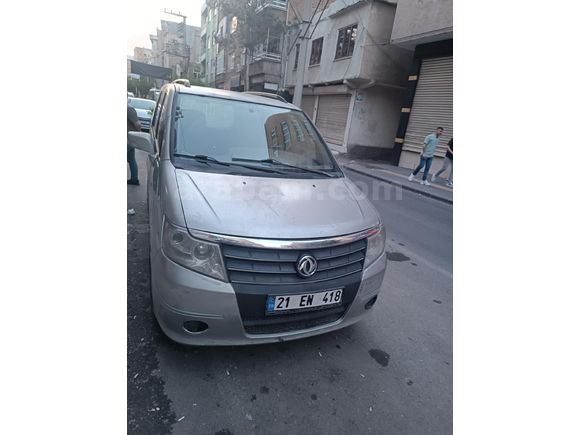 Sahibinden DFM Succe 1.6 2011 Model  270.000 km Gri