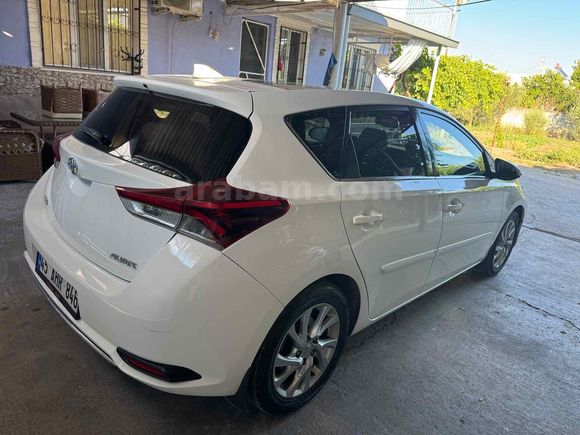 Sahibinden Toyota Auris 1.6 Advance Skypack 2016 Model 