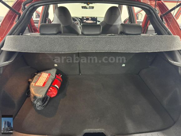 YÜCELER OTODAN 2024 MODEL NİSSAN JUKE PLATİNUM KDV%20 HATASIZ