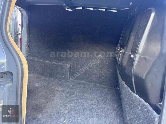 GALERİ UĞUR'DAN 2021 RENAULT EXPRESS VAN