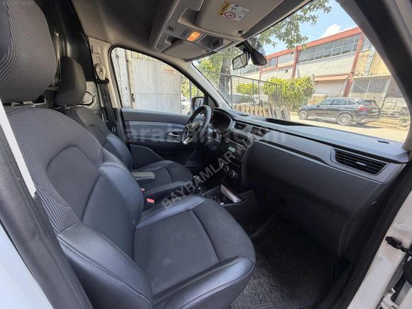 2023 RENAULT Express Van 1.5 BlueDCI Joy 64 Bİ KM DE DEĞİŞENSİZ